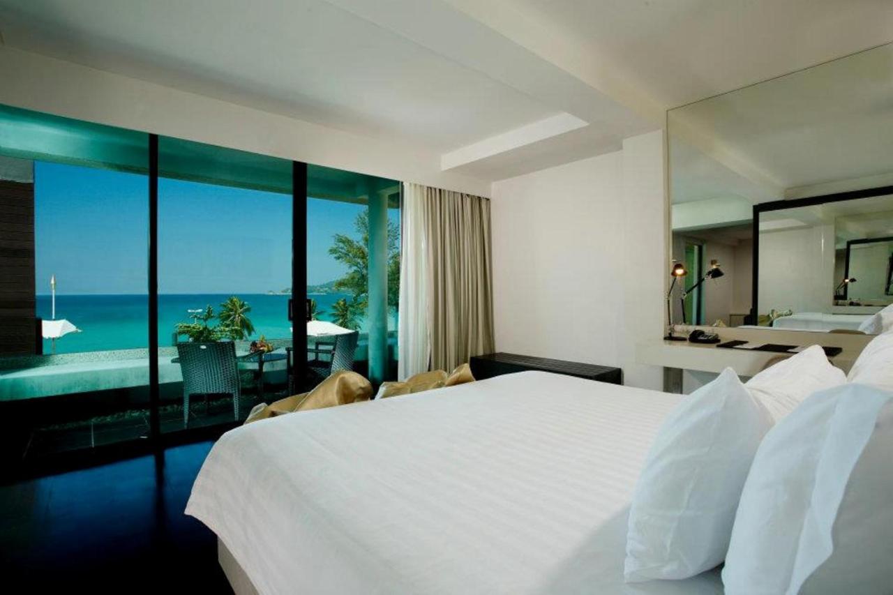 B-Lay Tong Phuket