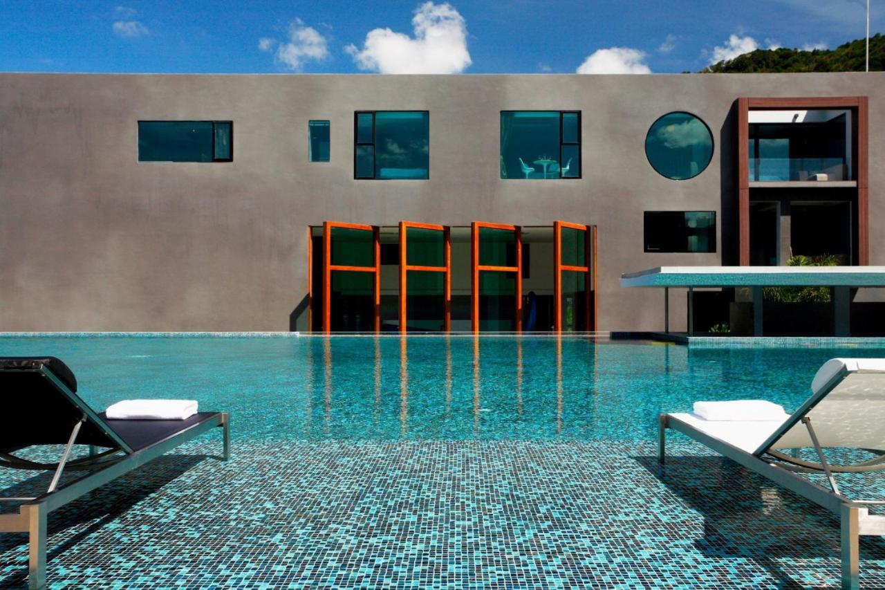 B-Lay Tong Phuket
