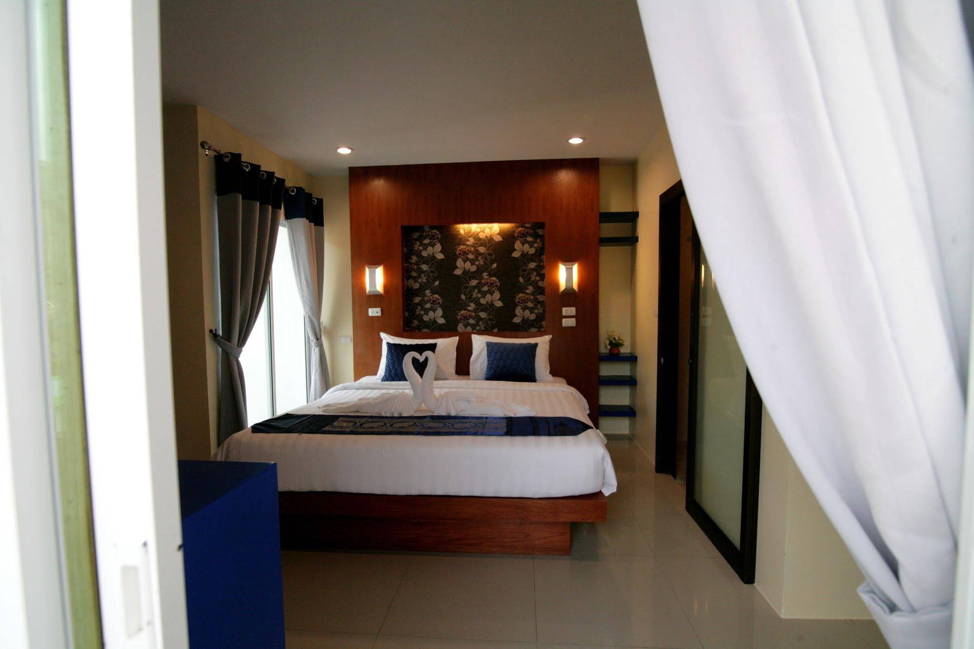 Calypso Patong Hotel