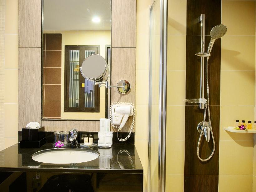 Deevana Plaza Phuket Patong