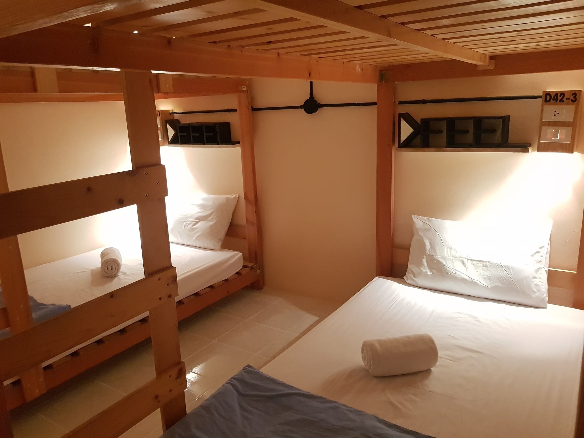 Dfeel Hostel