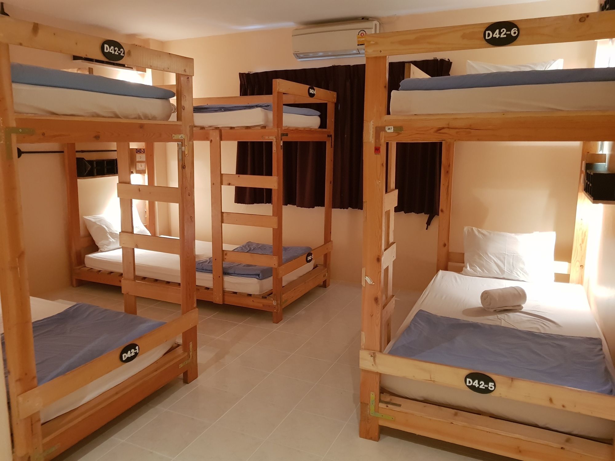Dfeel Hostel