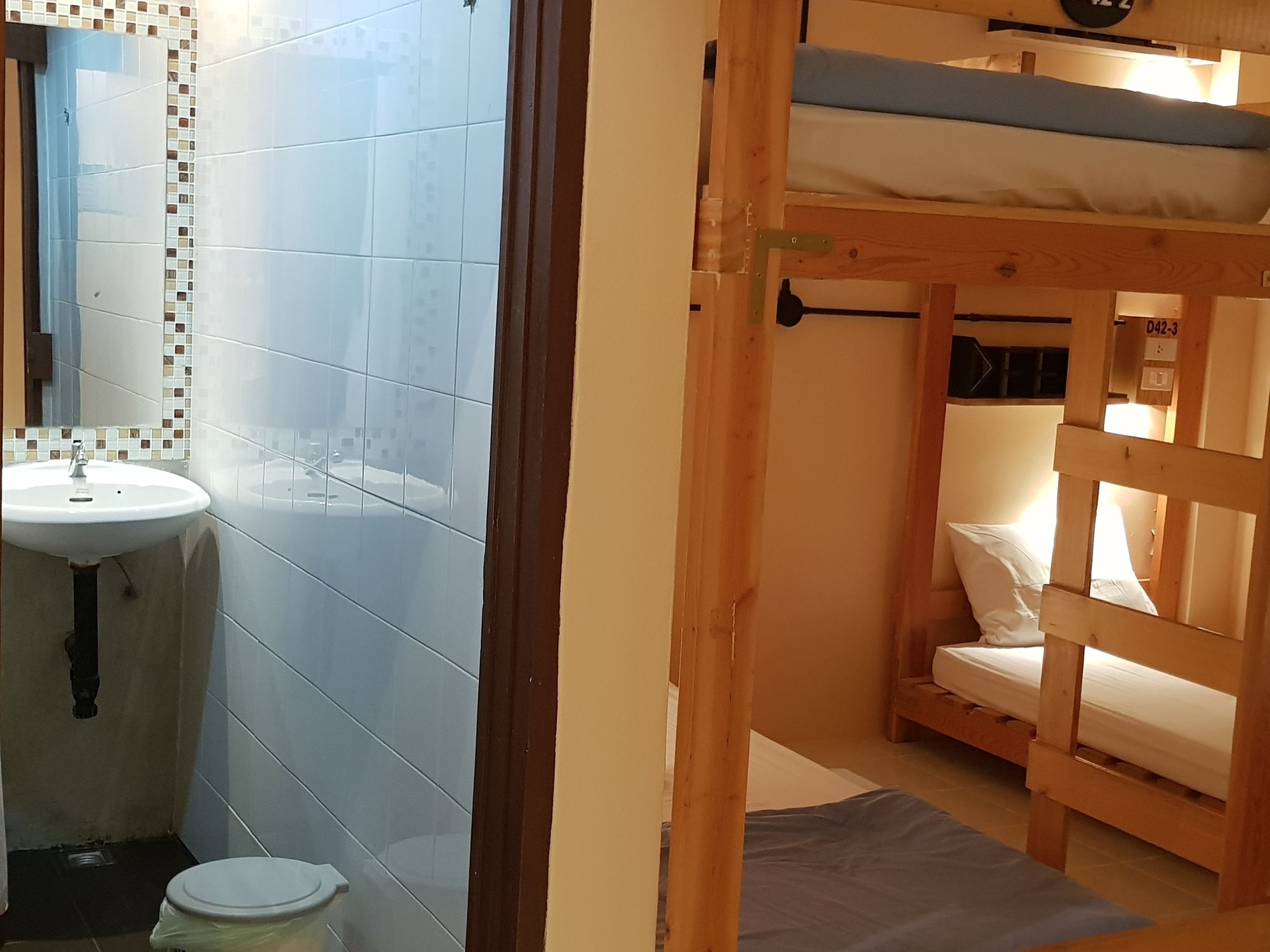 Dfeel Hostel