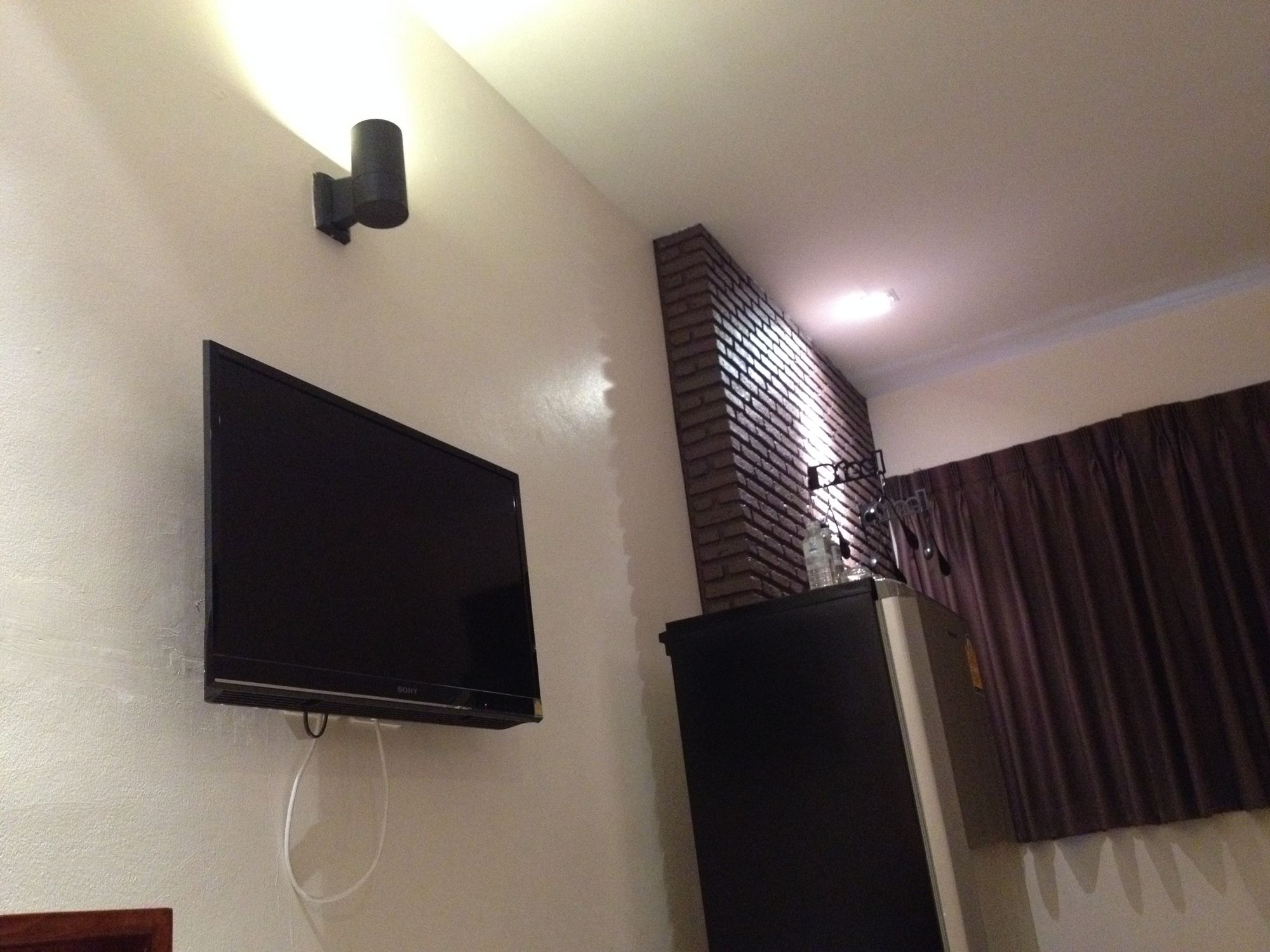 Dfeel Hostel