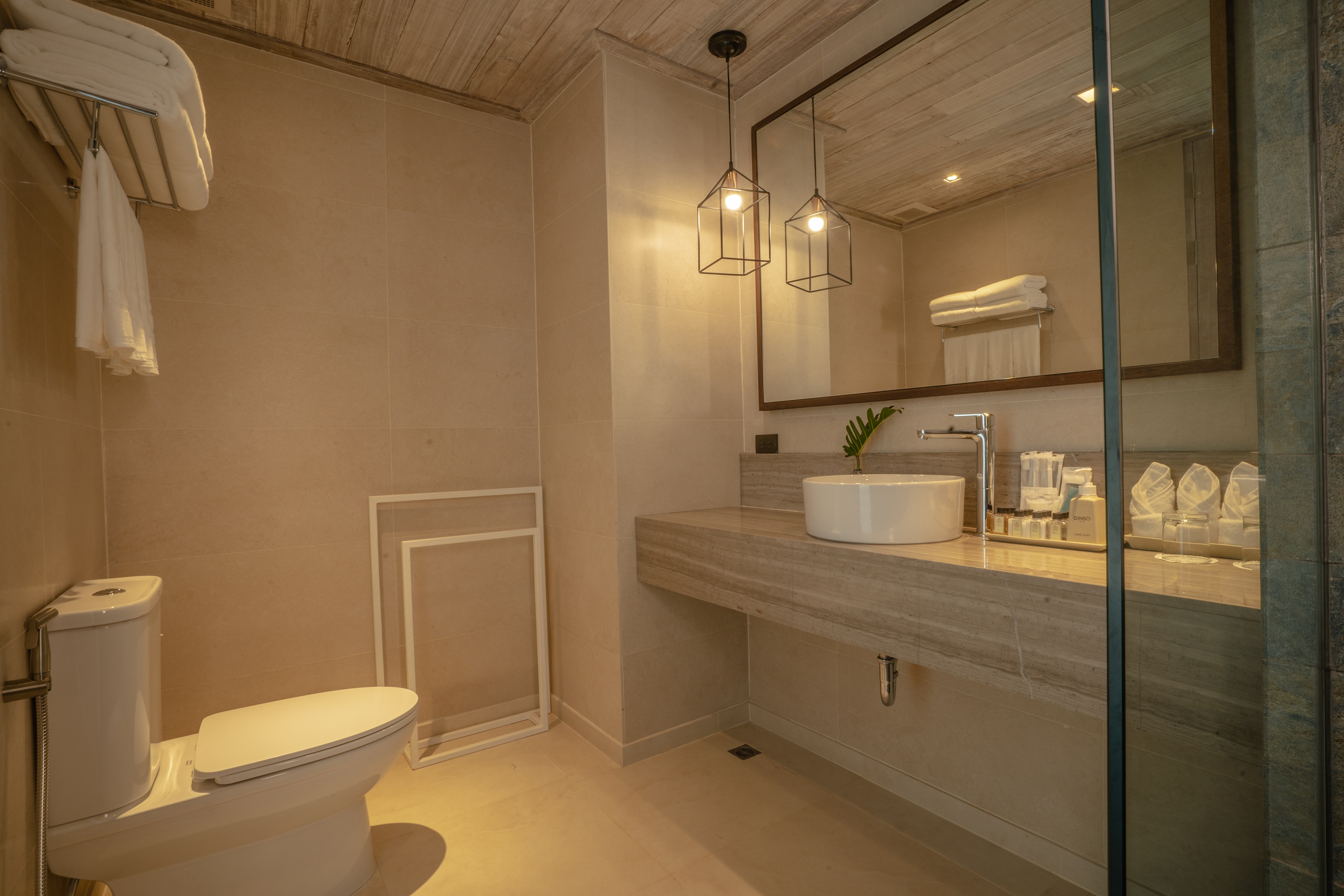 Dinso Resort & Villas Phuket Vignette Collection, an IHG Hotel