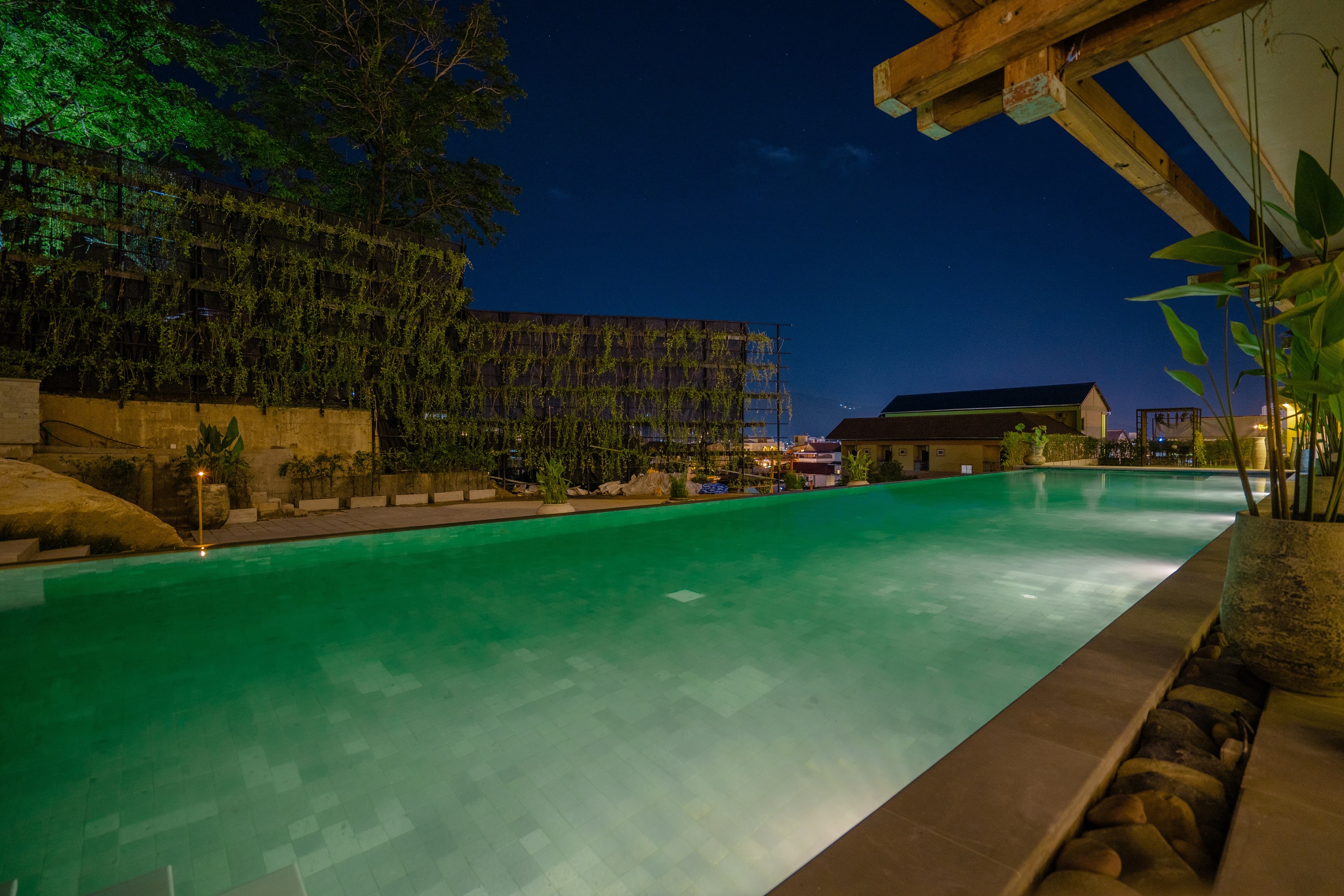 Dinso Resort & Villas Phuket Vignette Collection, an IHG Hotel
