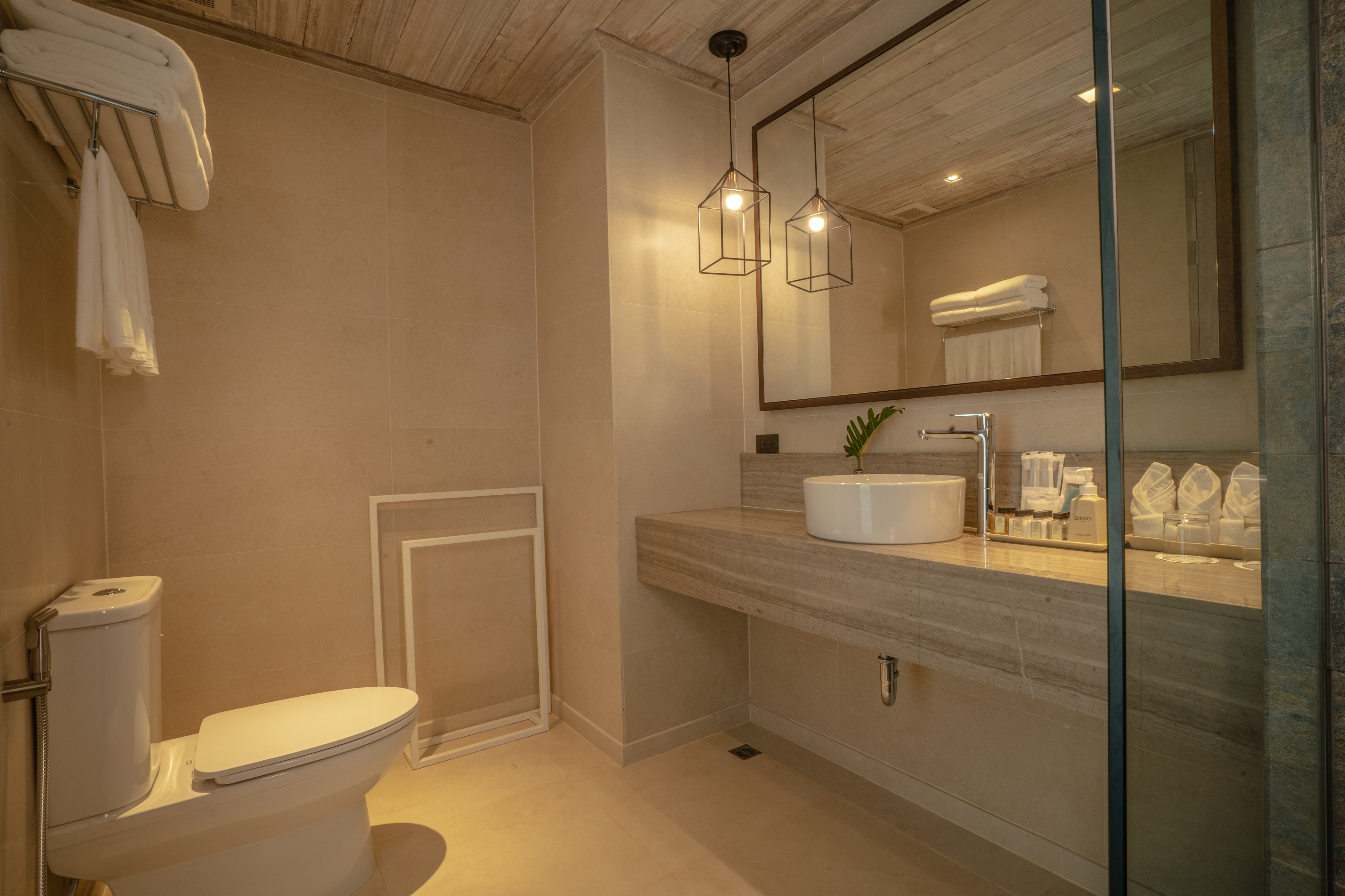 Dinso Resort & Villas Phuket Vignette Collection, an IHG Hotel