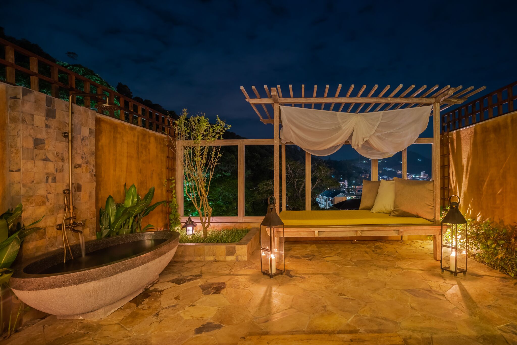 Dinso Resort & Villas Phuket Vignette Collection, an IHG Hotel