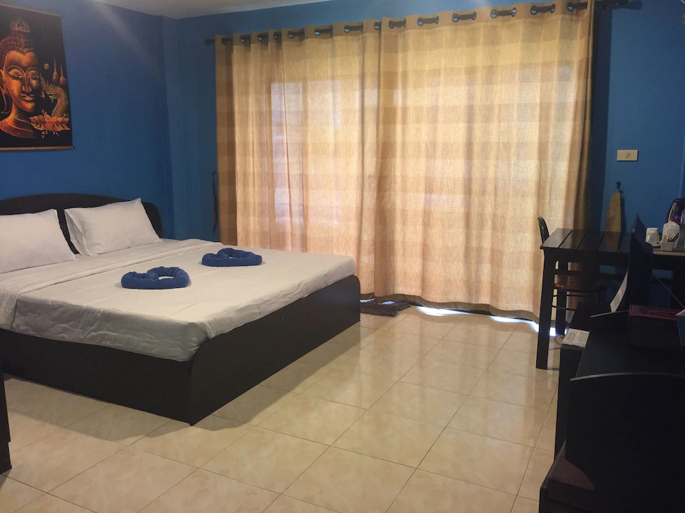 Dreams Guesthouse & Hostel Patong