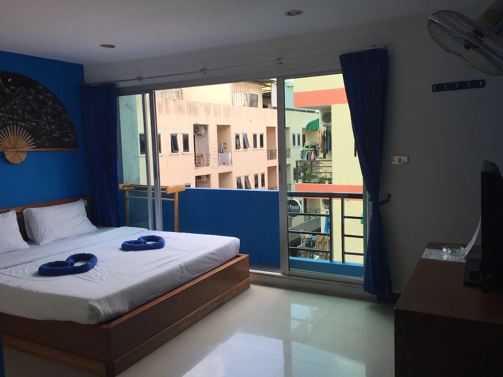 Dreams Guesthouse & Hostel Patong