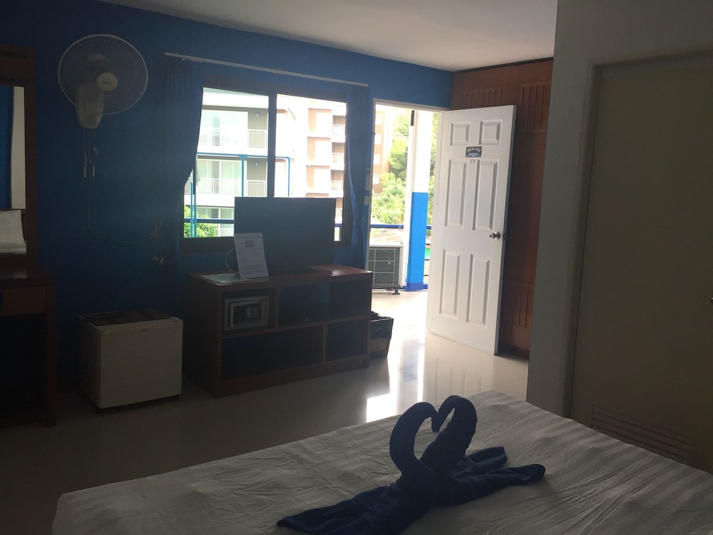Dreams Guesthouse & Hostel Patong