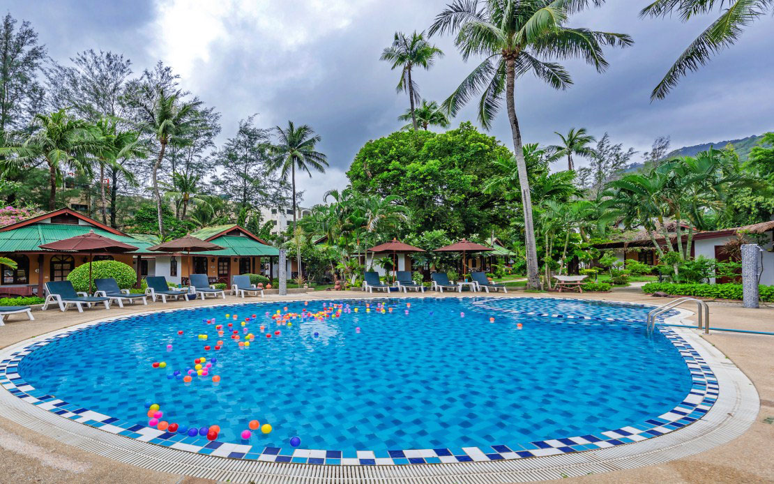 Eden Bungalow Resort