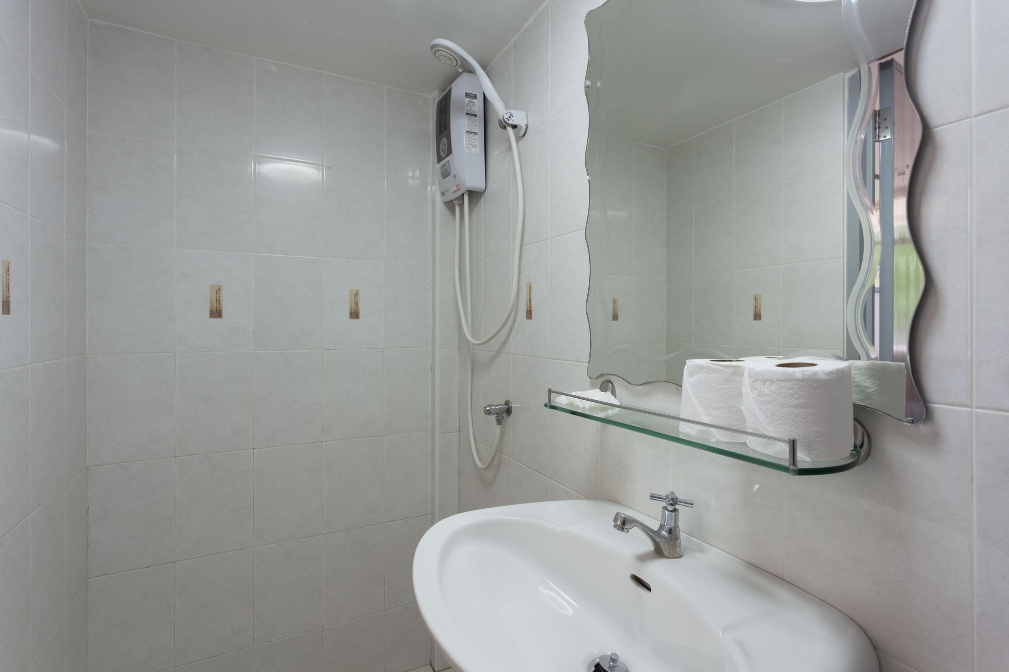 Expat Hotel
