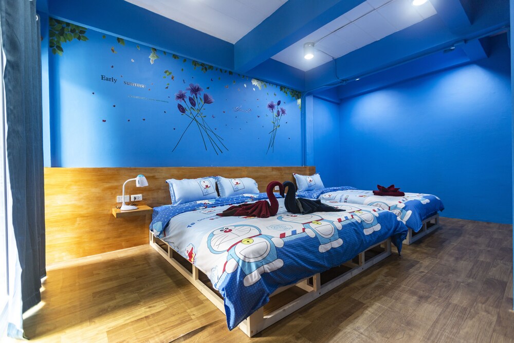 Firefly Phuket Hotel