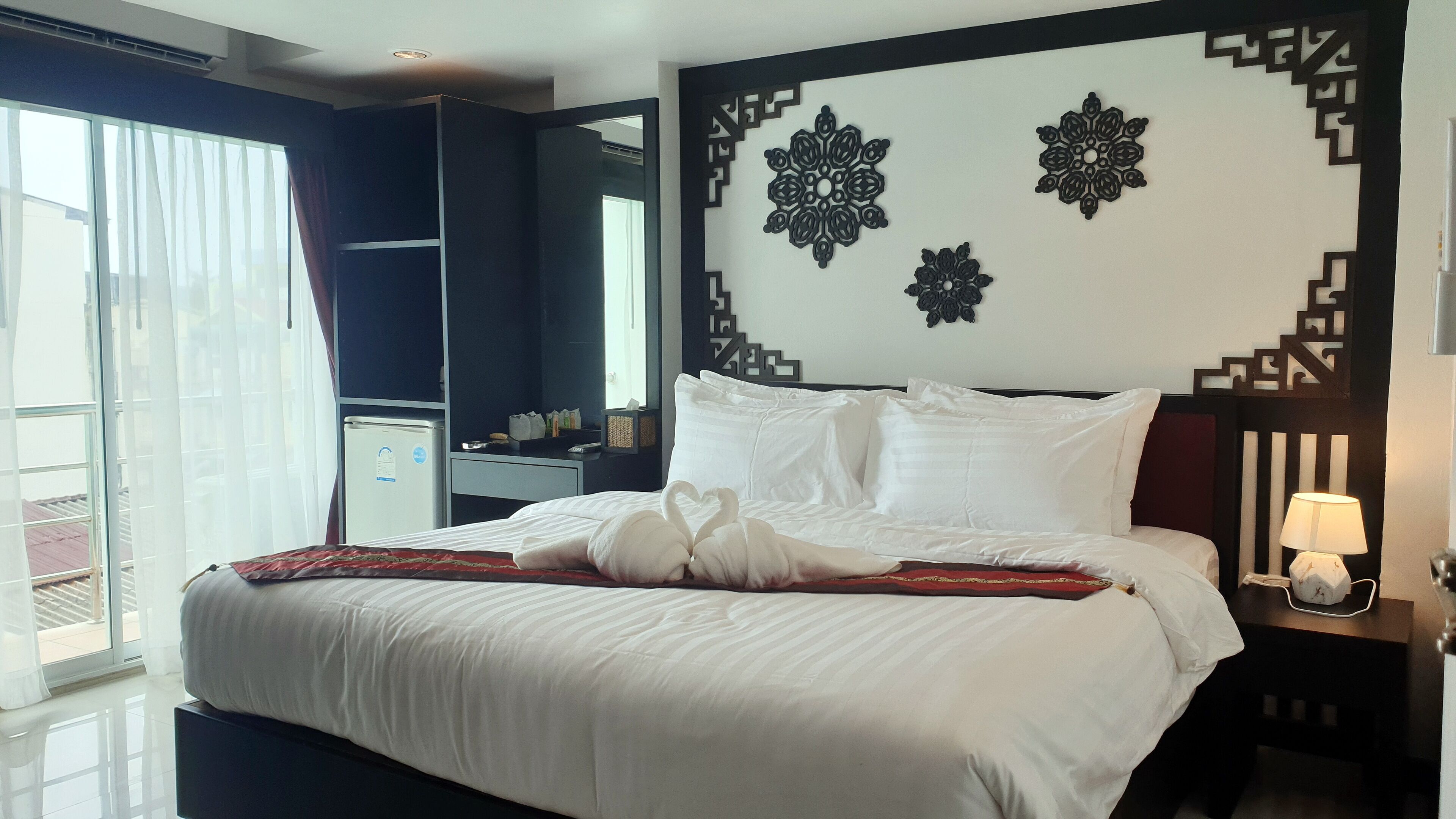 Sunray Beach Hotel Patong