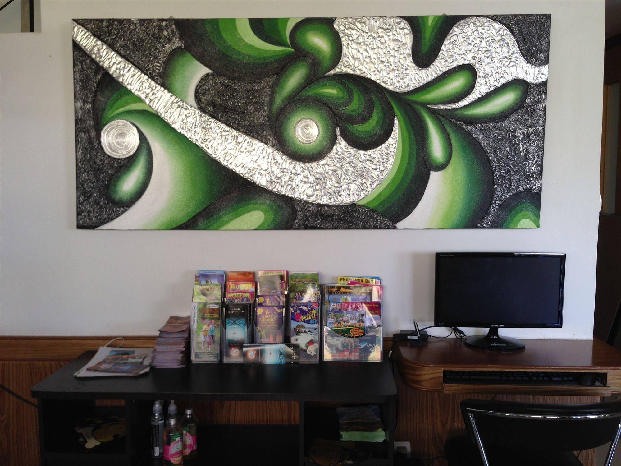 Green Harbor Hotel & Service Apartments