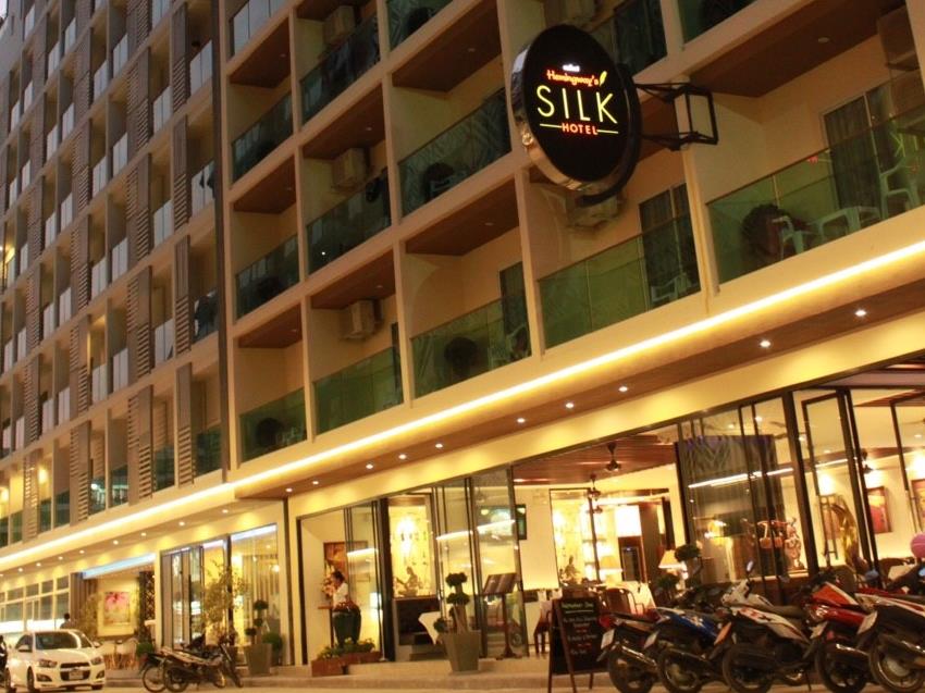 Hemingways Silk Hotel