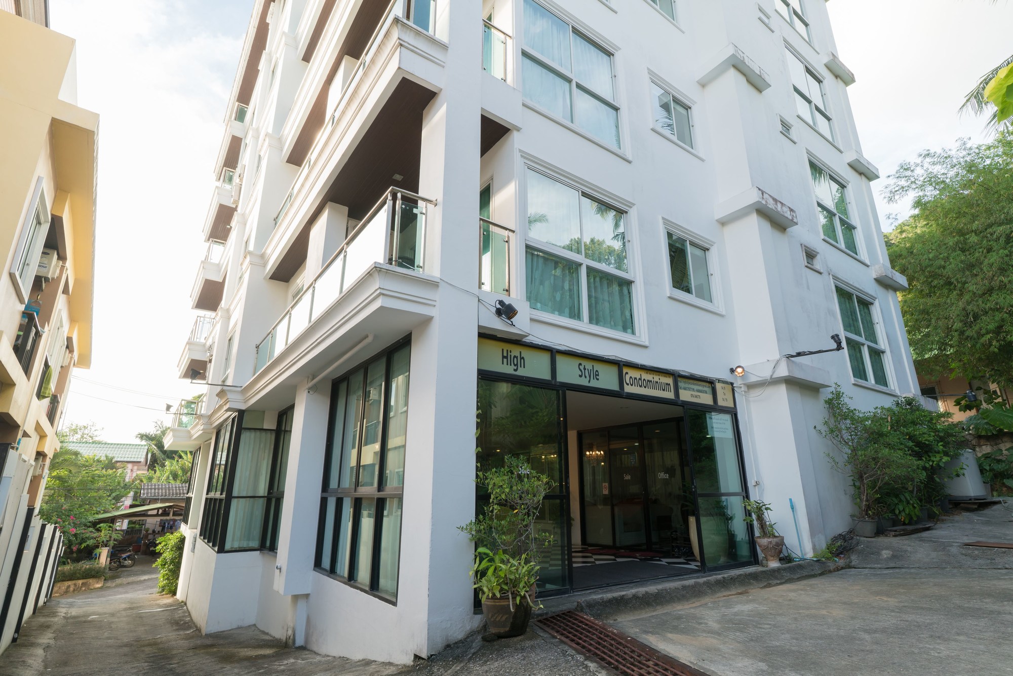 High Style Condominium