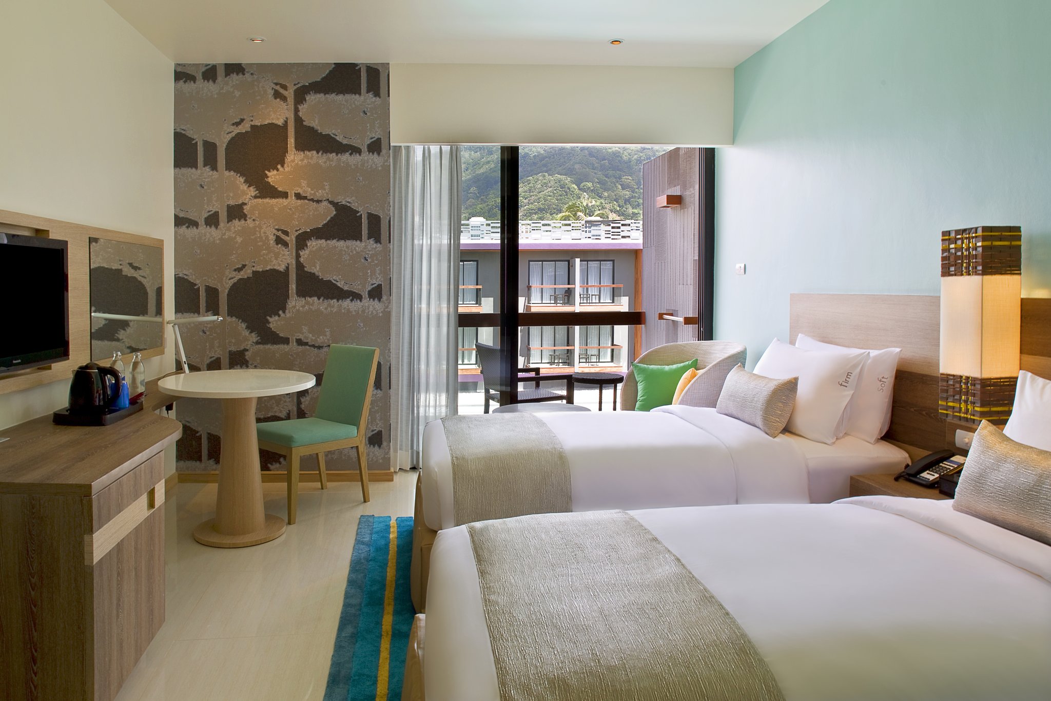 Holiday Inn Express Phuket Patong Beach Central