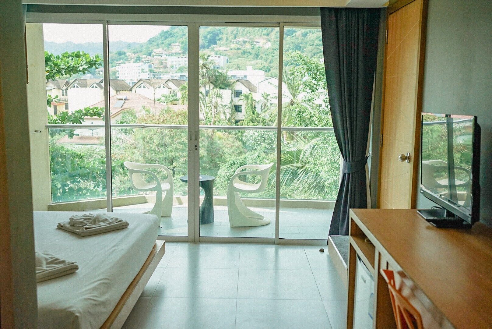 Hubtel Patong Suite