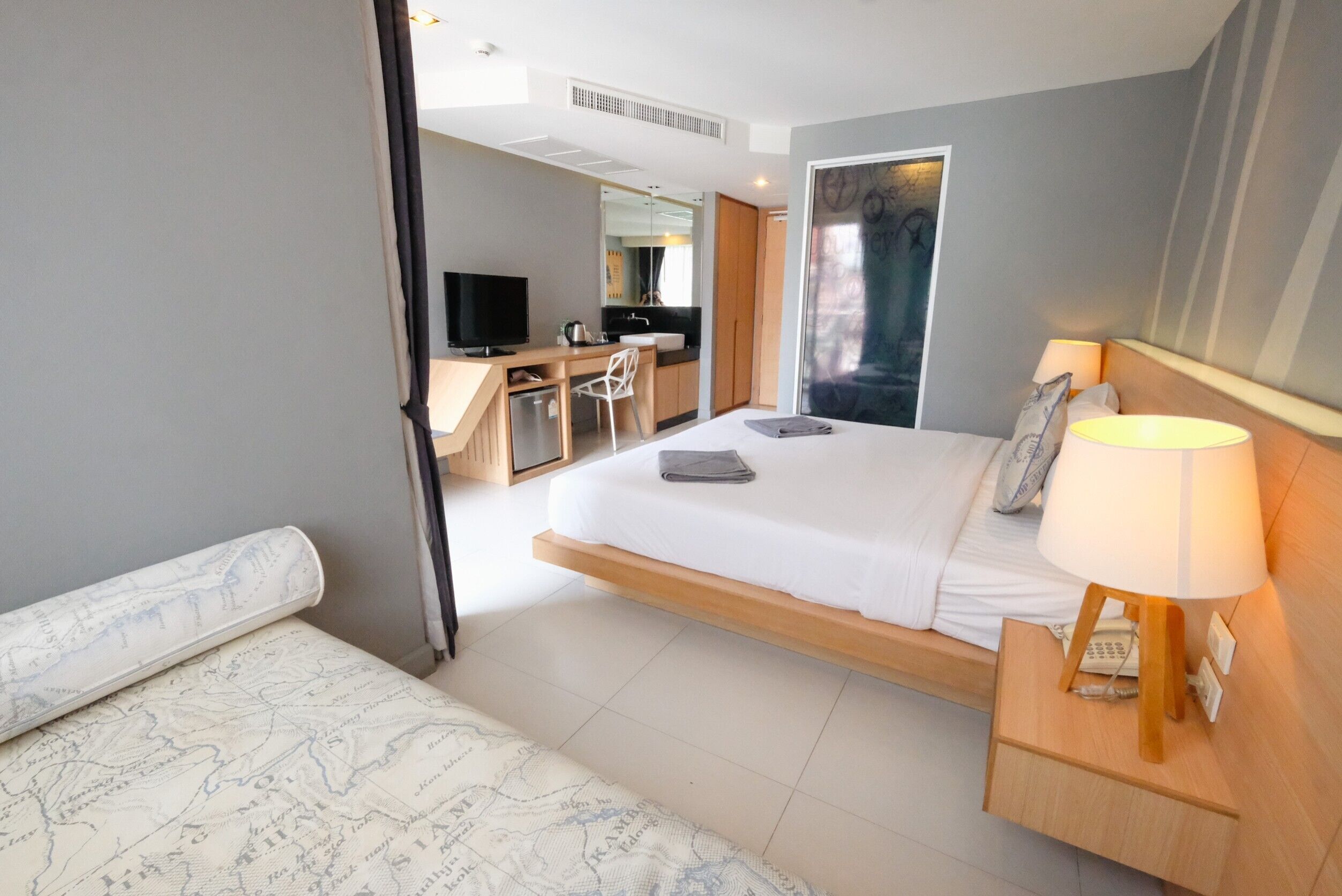 Hubtel Patong Suite