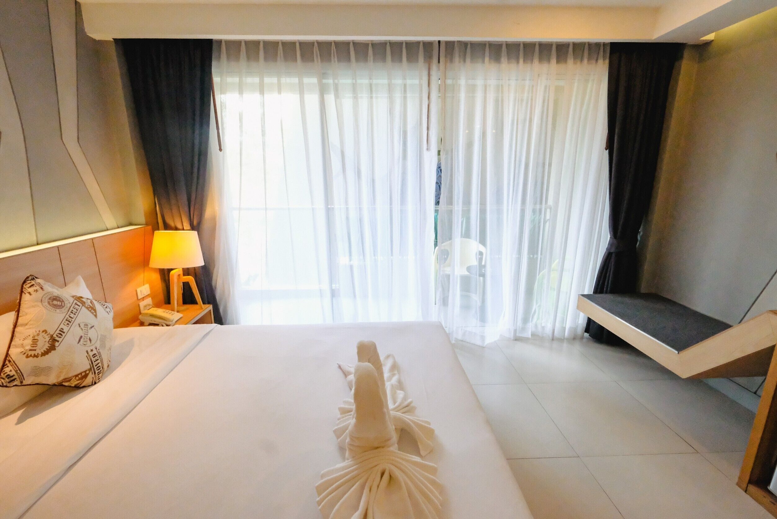Hubtel Patong Suite