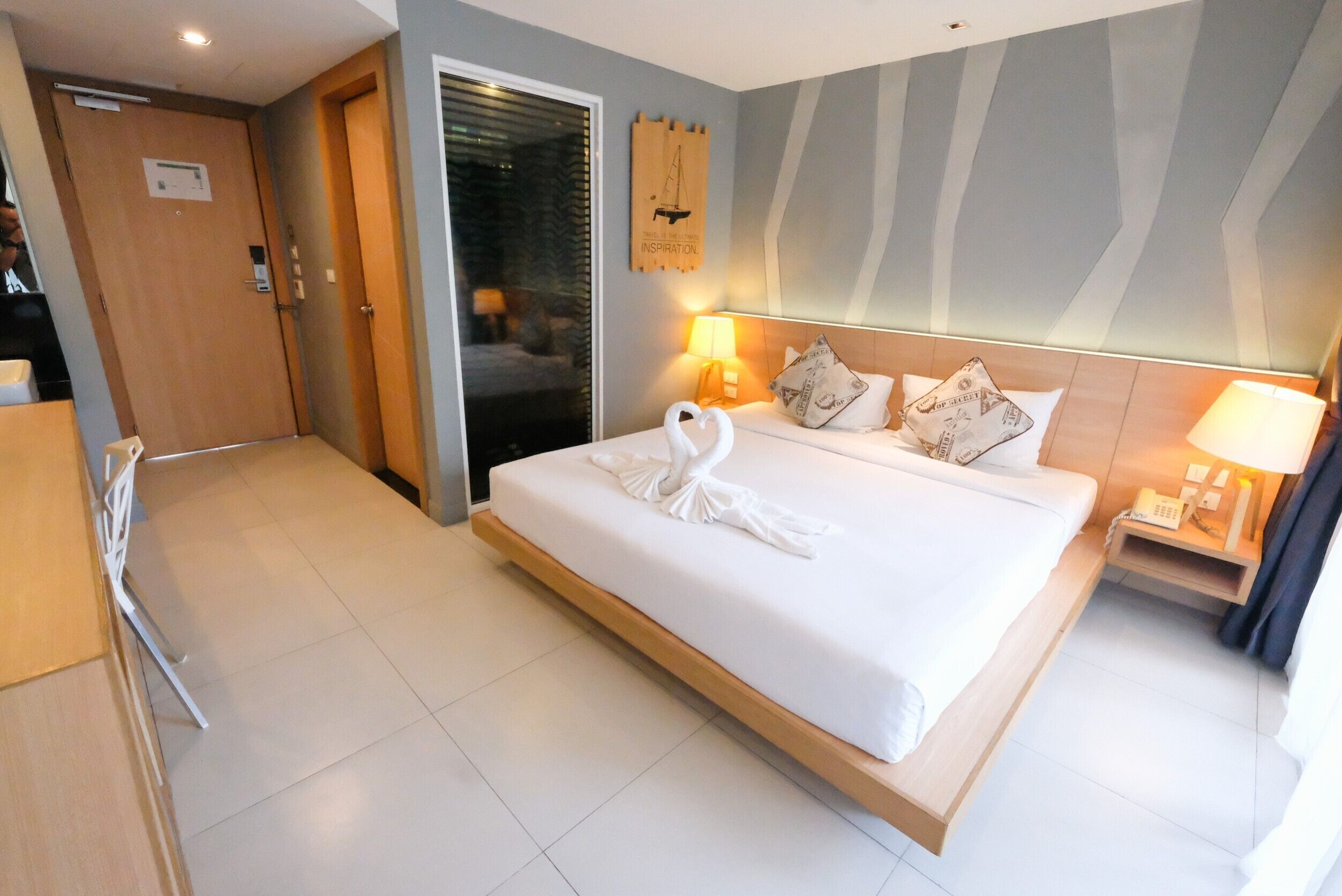 Hubtel Patong Suite