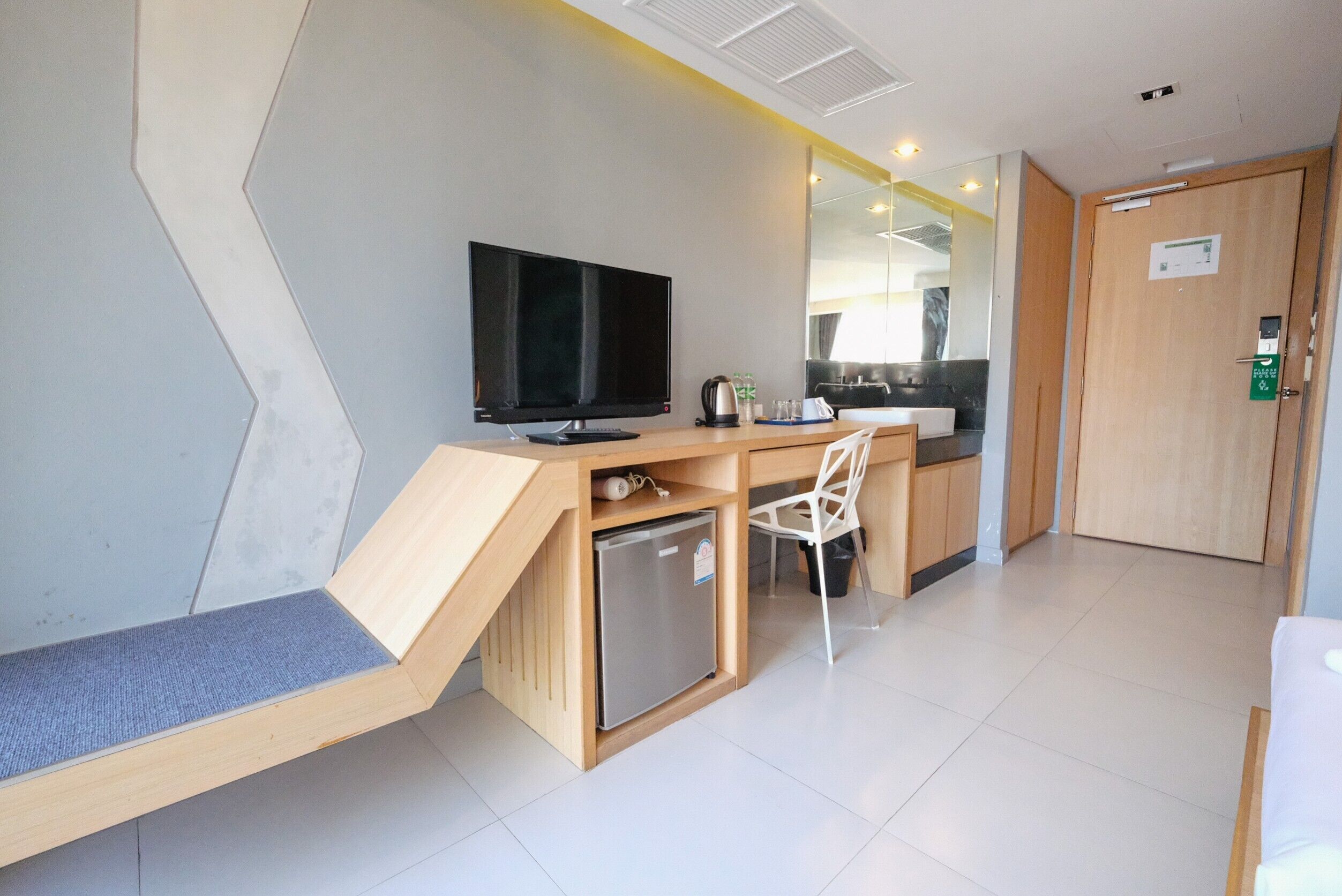 Hubtel Patong Suite