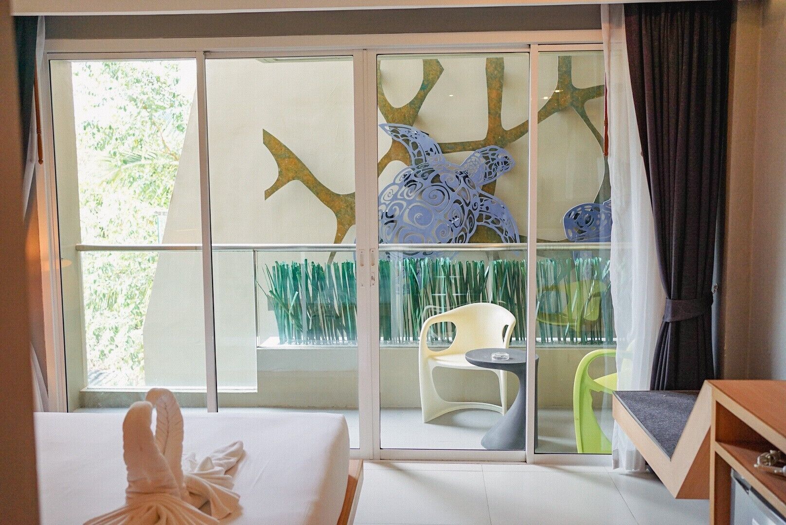 Hubtel Patong Suite