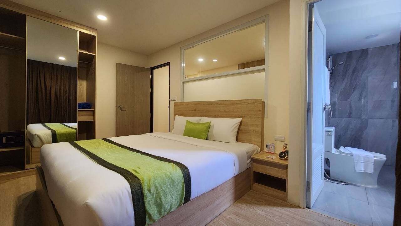 iCheck inn Darisa Patong