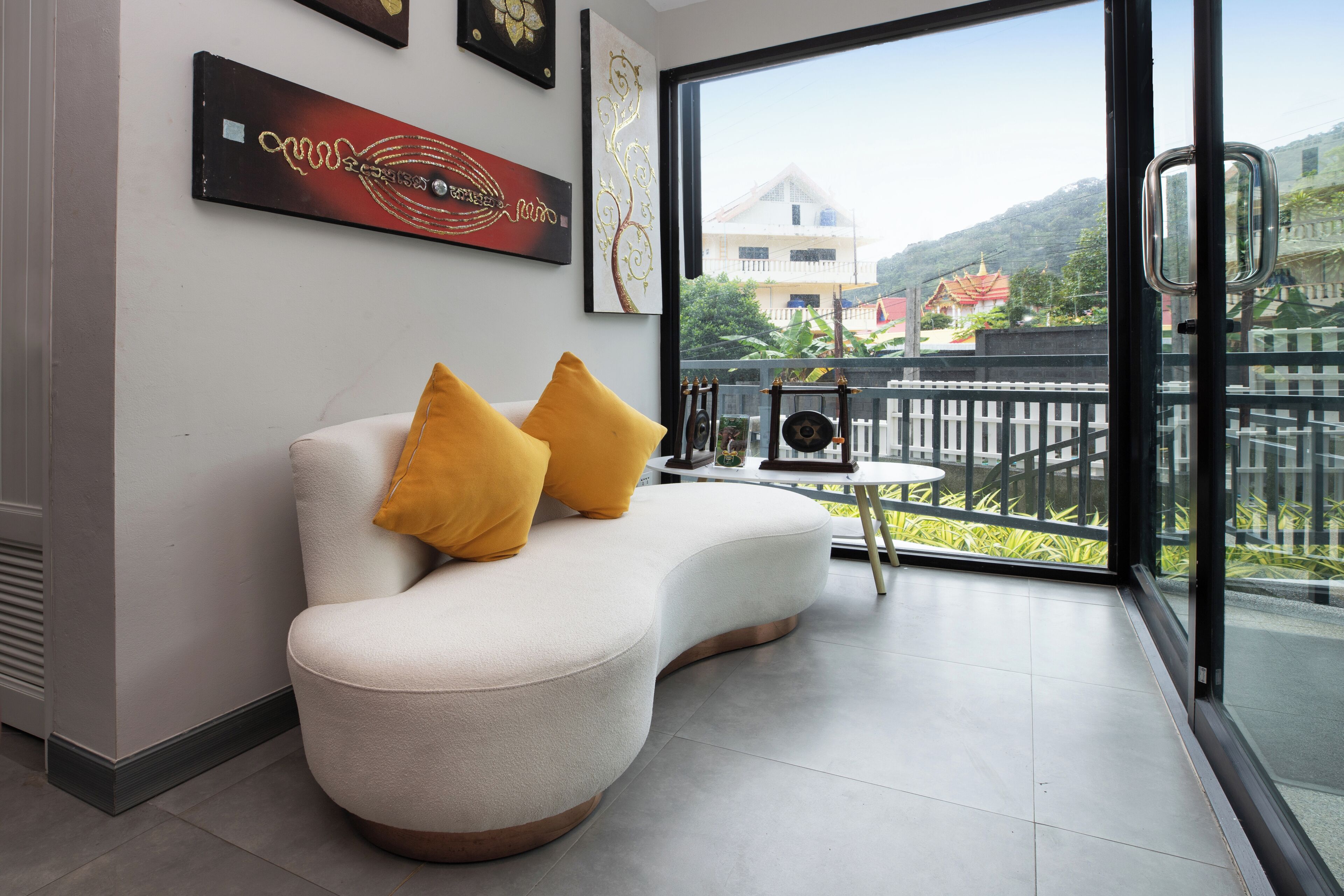 iCheck inn Darisa Patong