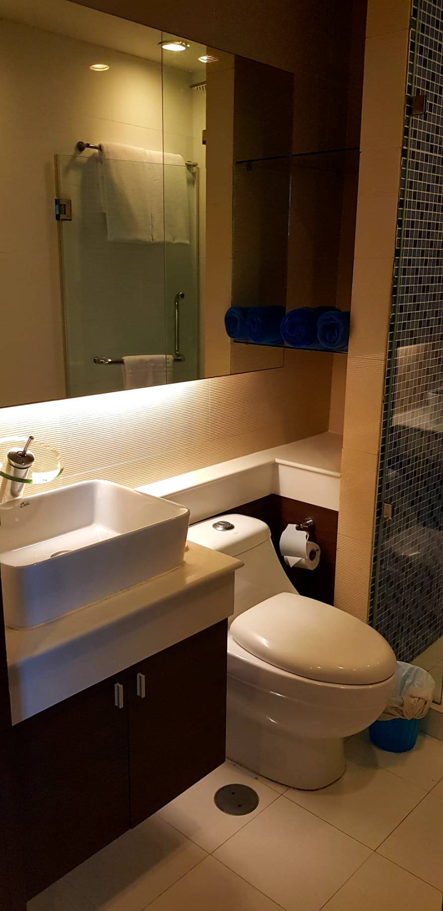 iCheck Inn Residence Patong