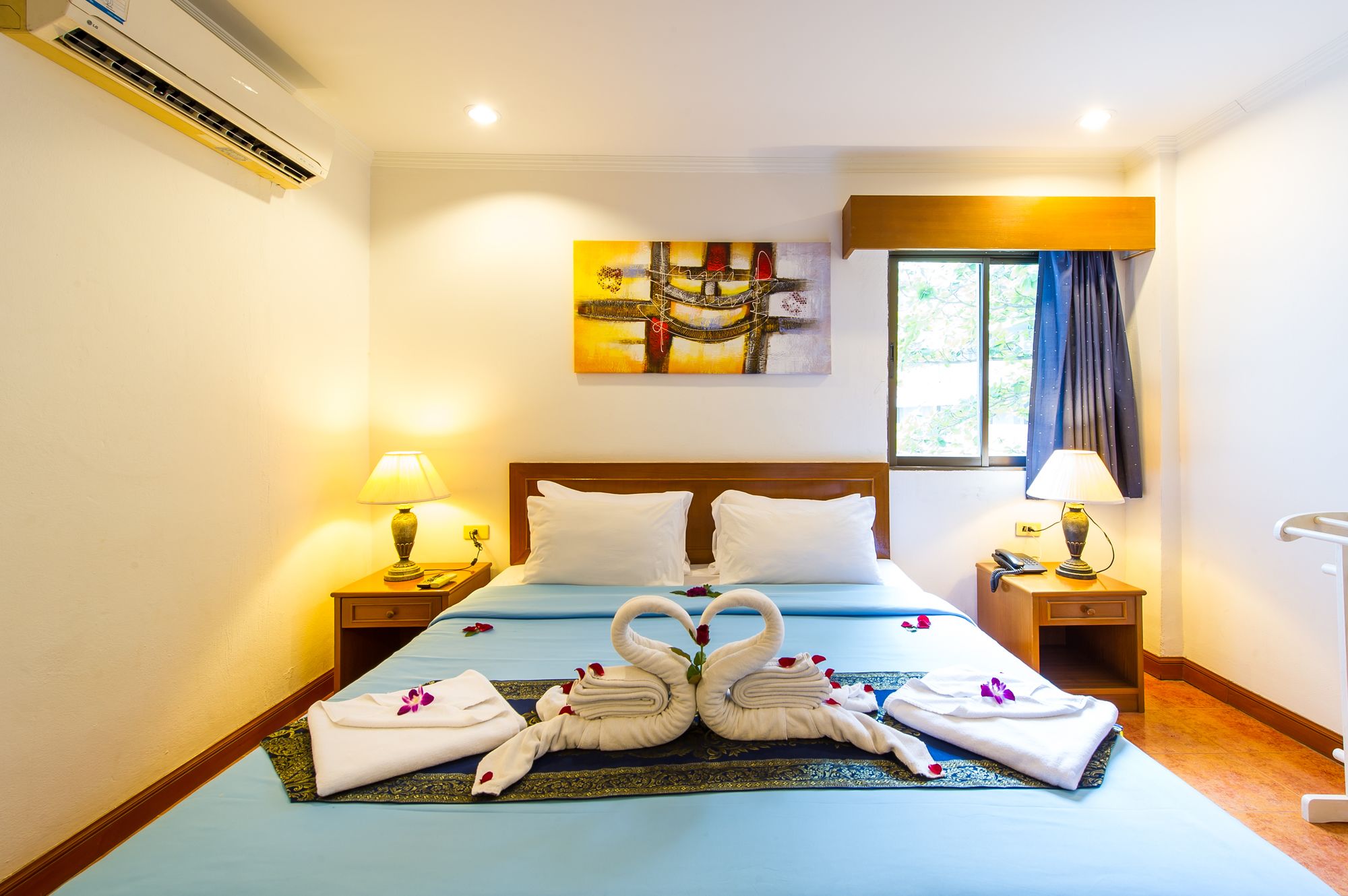 Happy Holiday Resort and Apartments Patong Beach