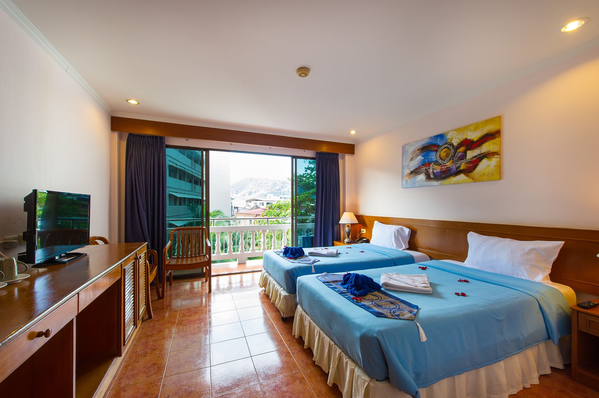 Happy Holiday Resort and Apartments Patong Beach