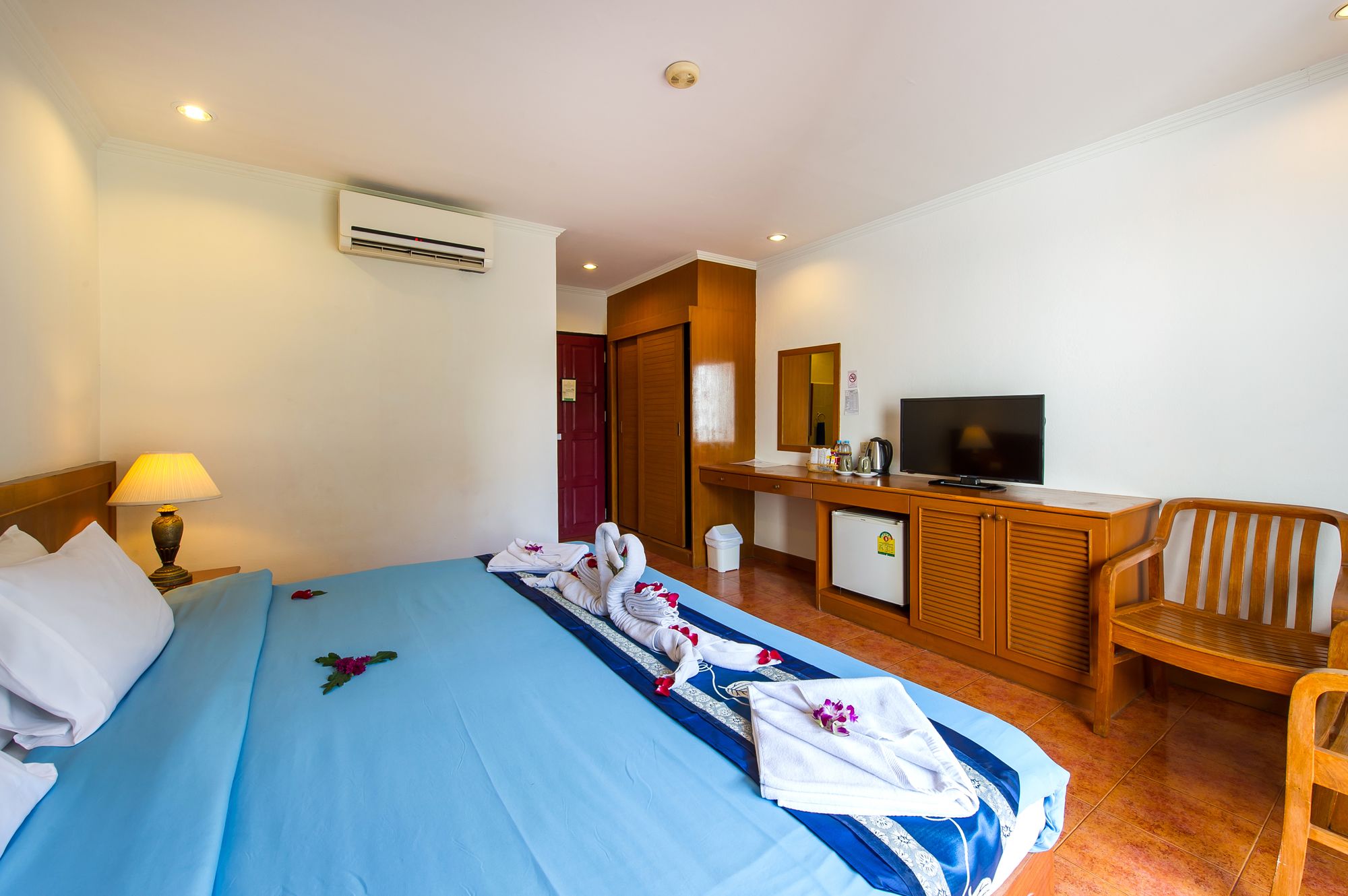 Happy Holiday Resort and Apartments Patong Beach
