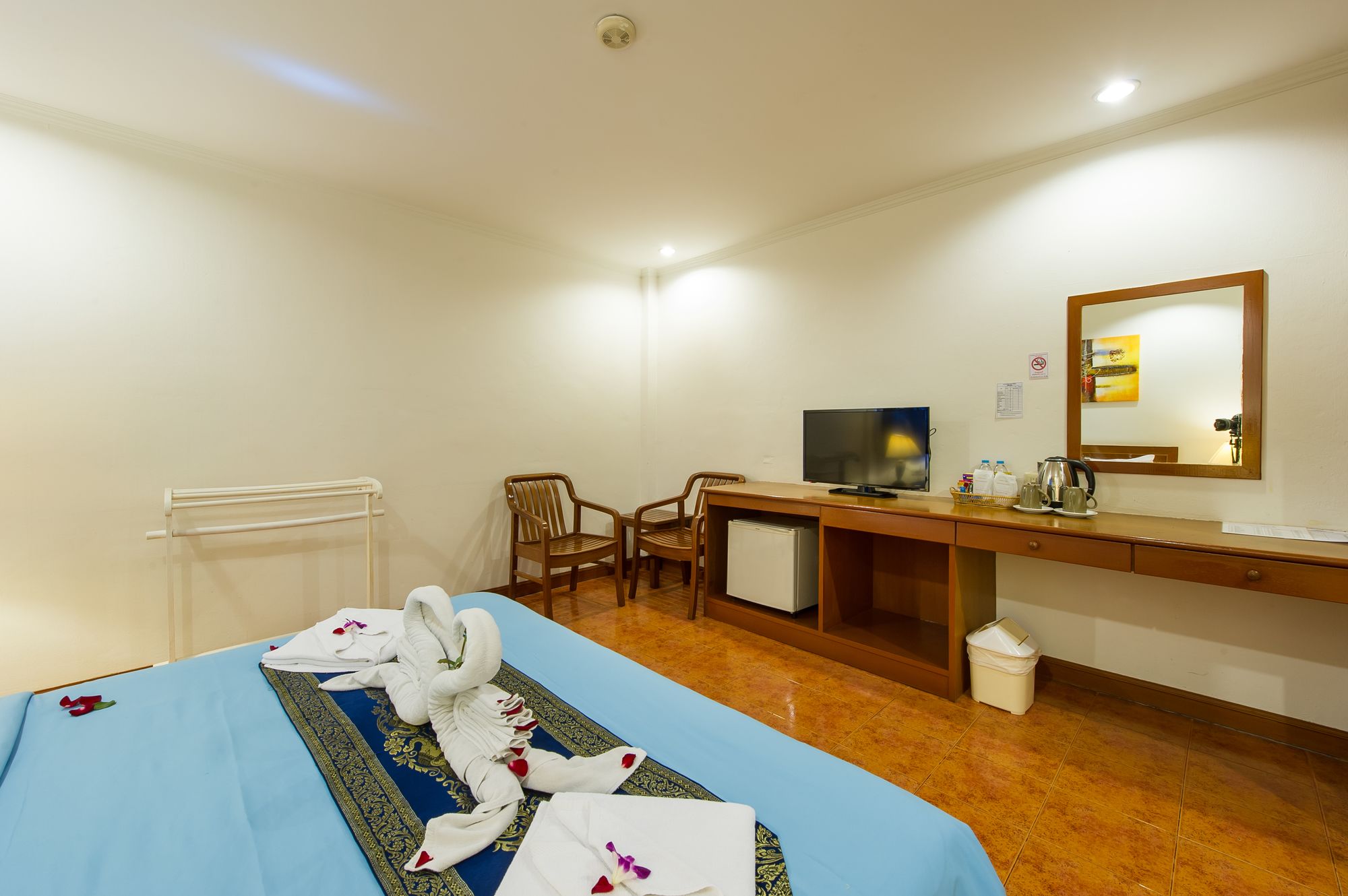Happy Holiday Resort and Apartments Patong Beach