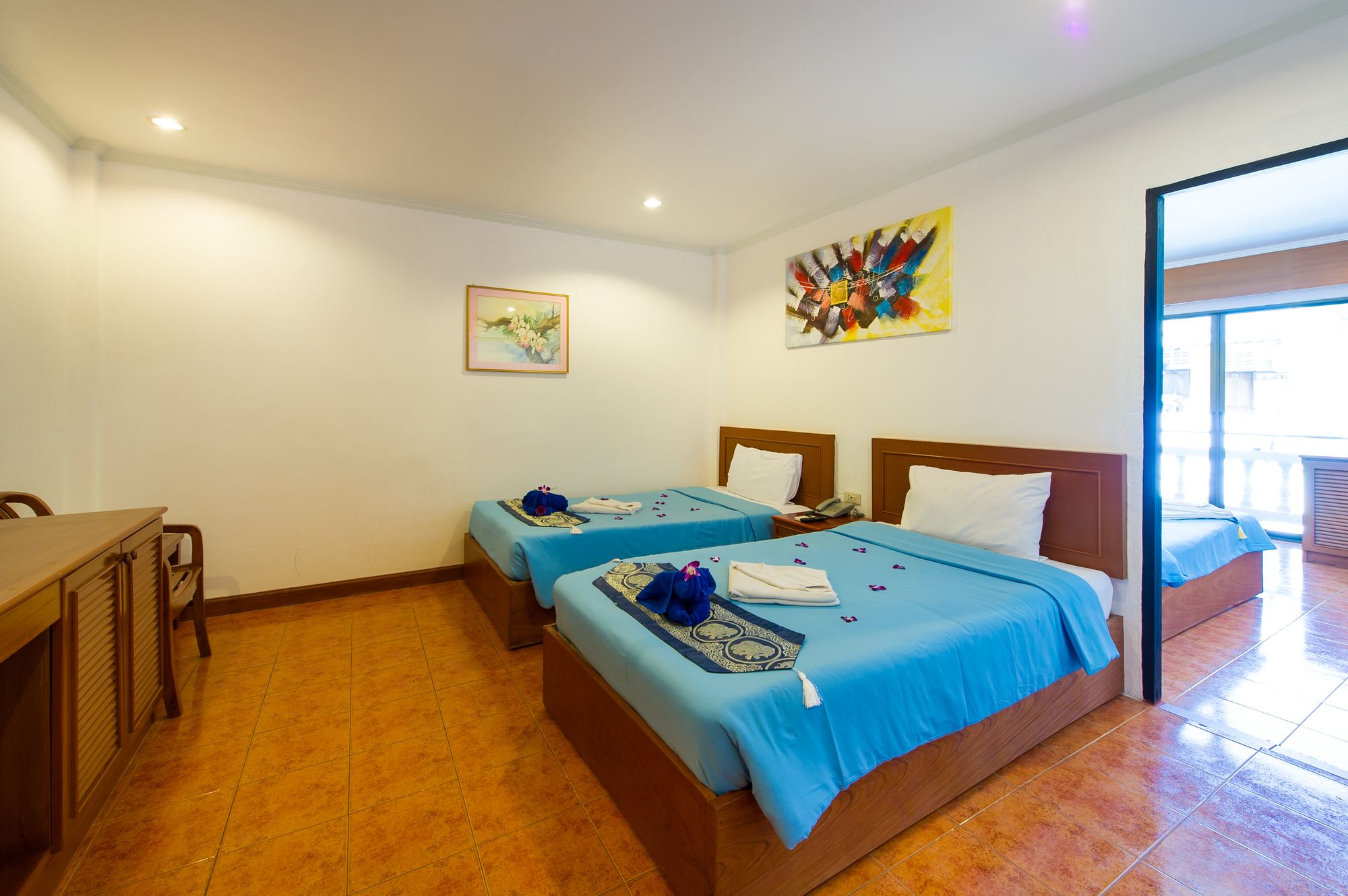 Happy Holiday Resort and Apartments Patong Beach