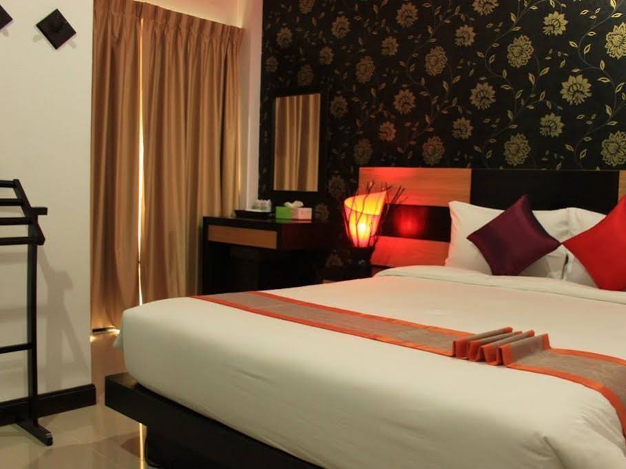 IStay Guesthouse Patong