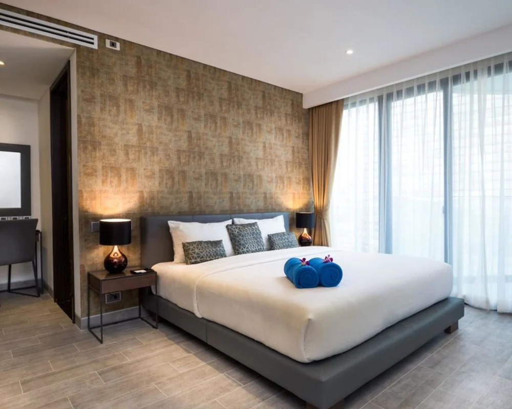 Joy Phuket Twin Sands Resort & Spa