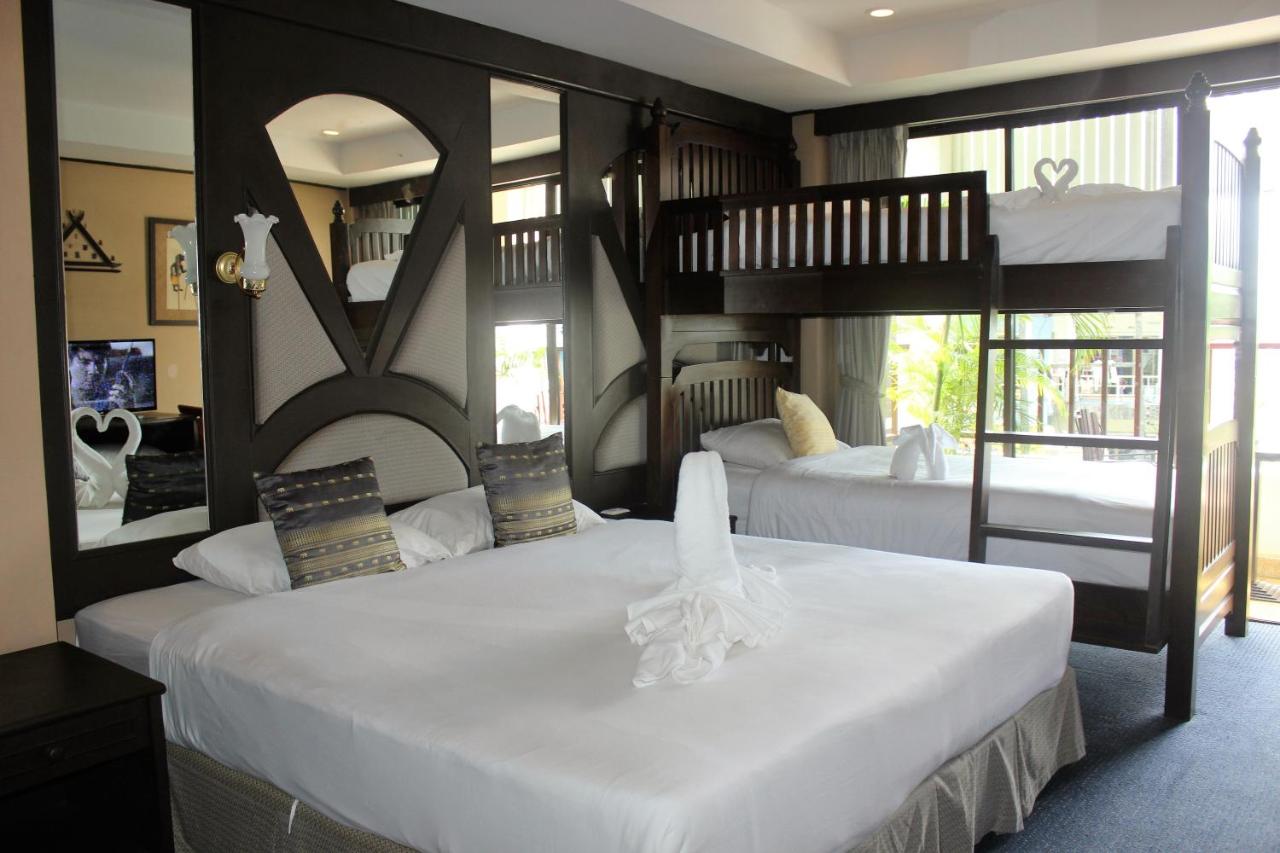 Kelly's Residency