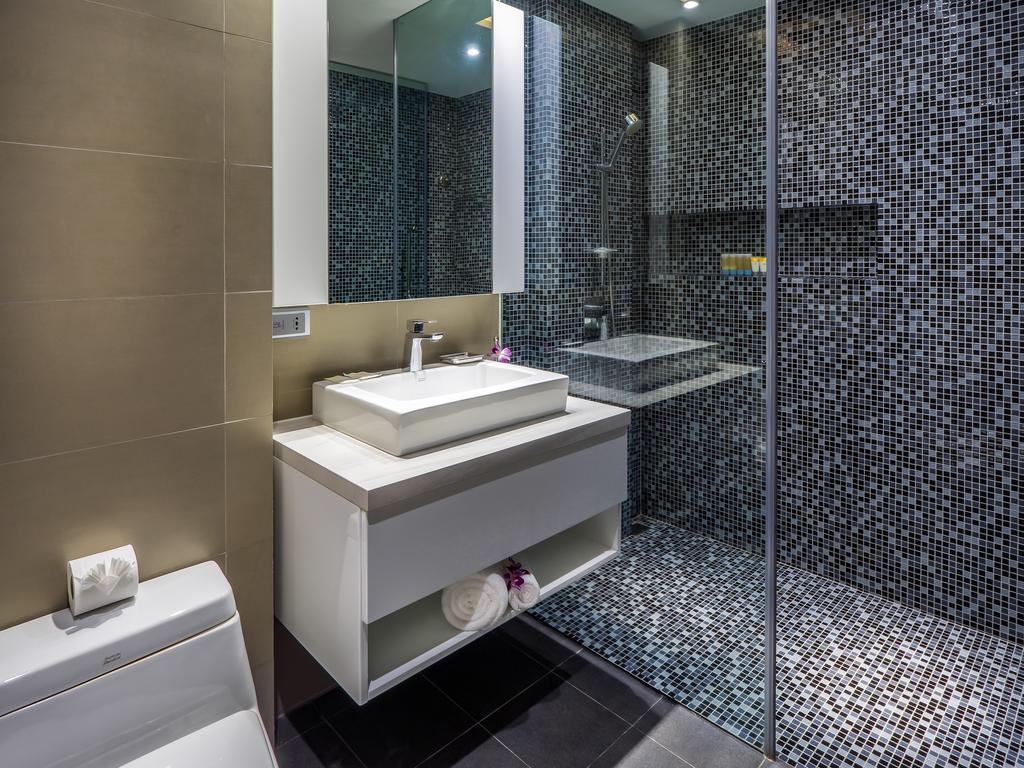 Lets Phuket @ Absolute Twin Sands Resort & Spa