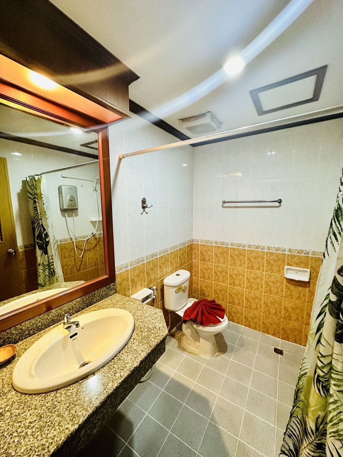 Lime Hotel