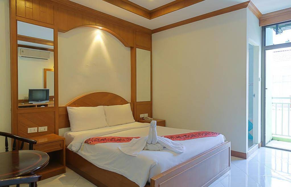 Magnific Guesthouse Patong