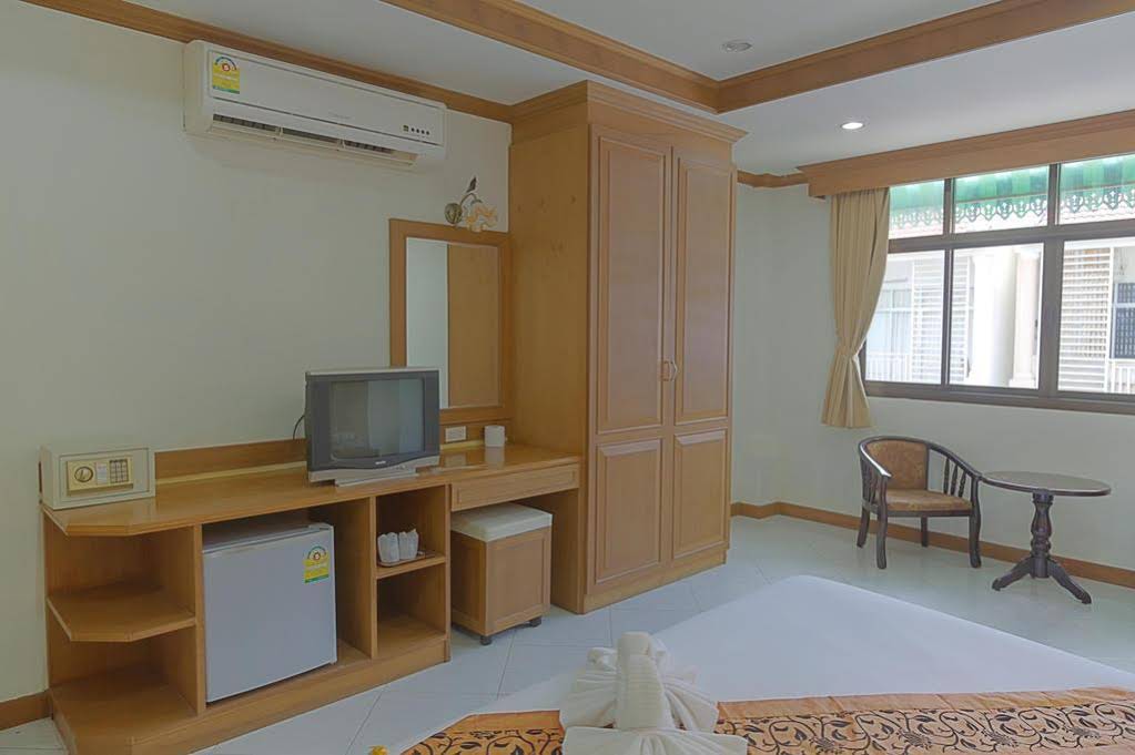 Magnific Guesthouse Patong