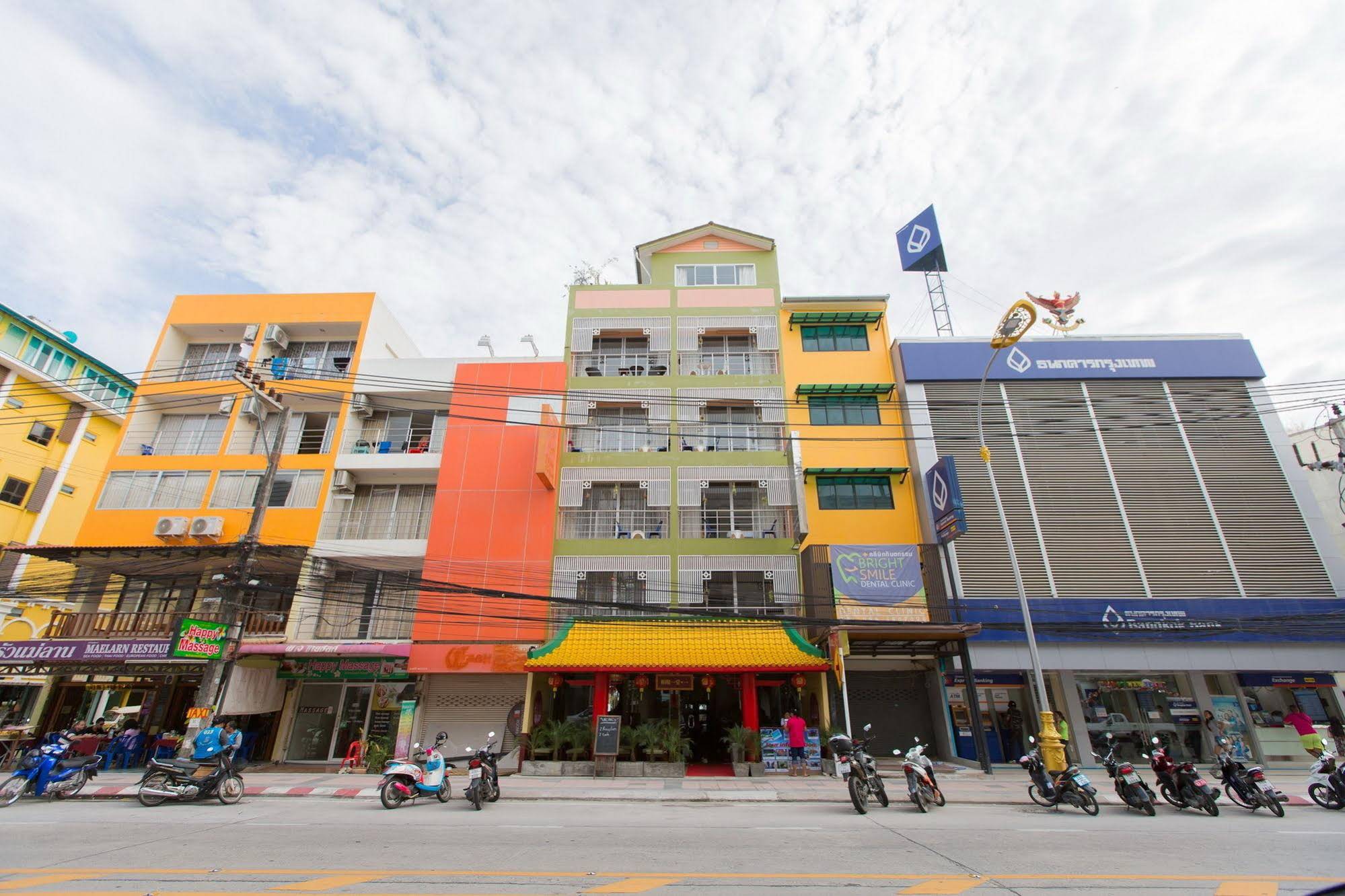 Marina Boutique Suites Guesthouse