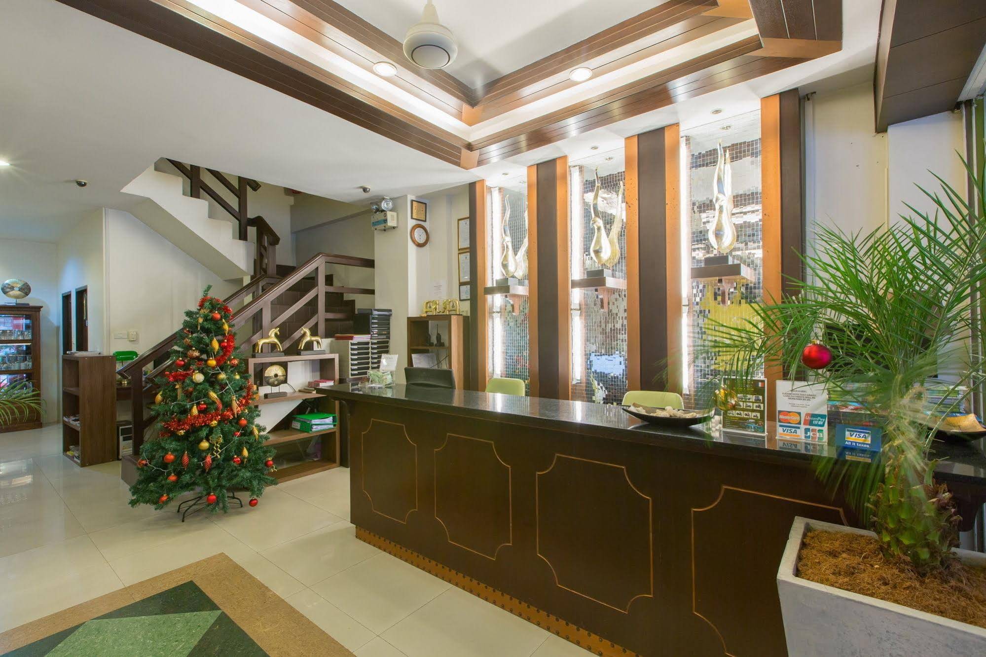 Marina Boutique Suites Guesthouse