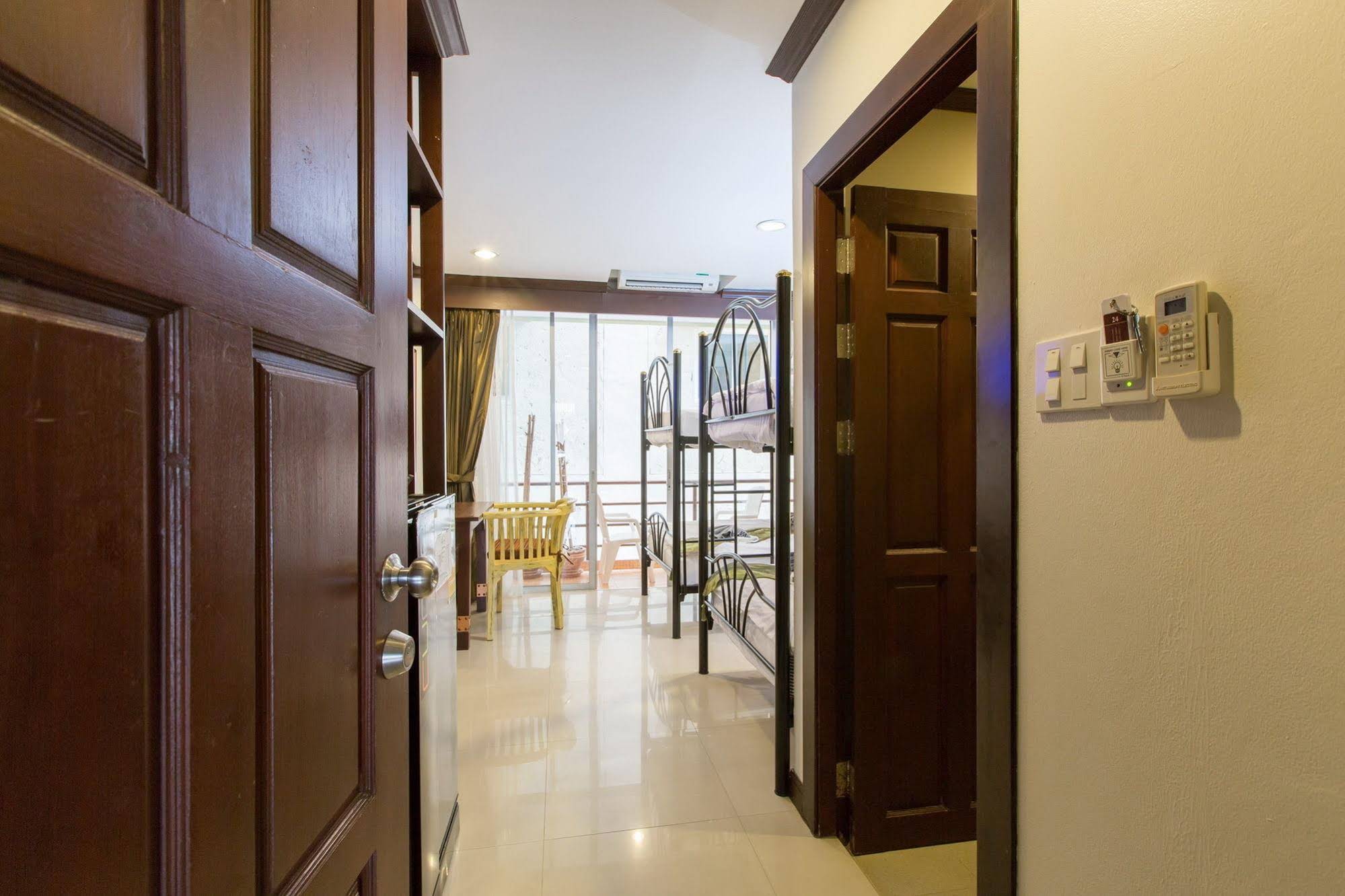 Marina Boutique Suites Guesthouse