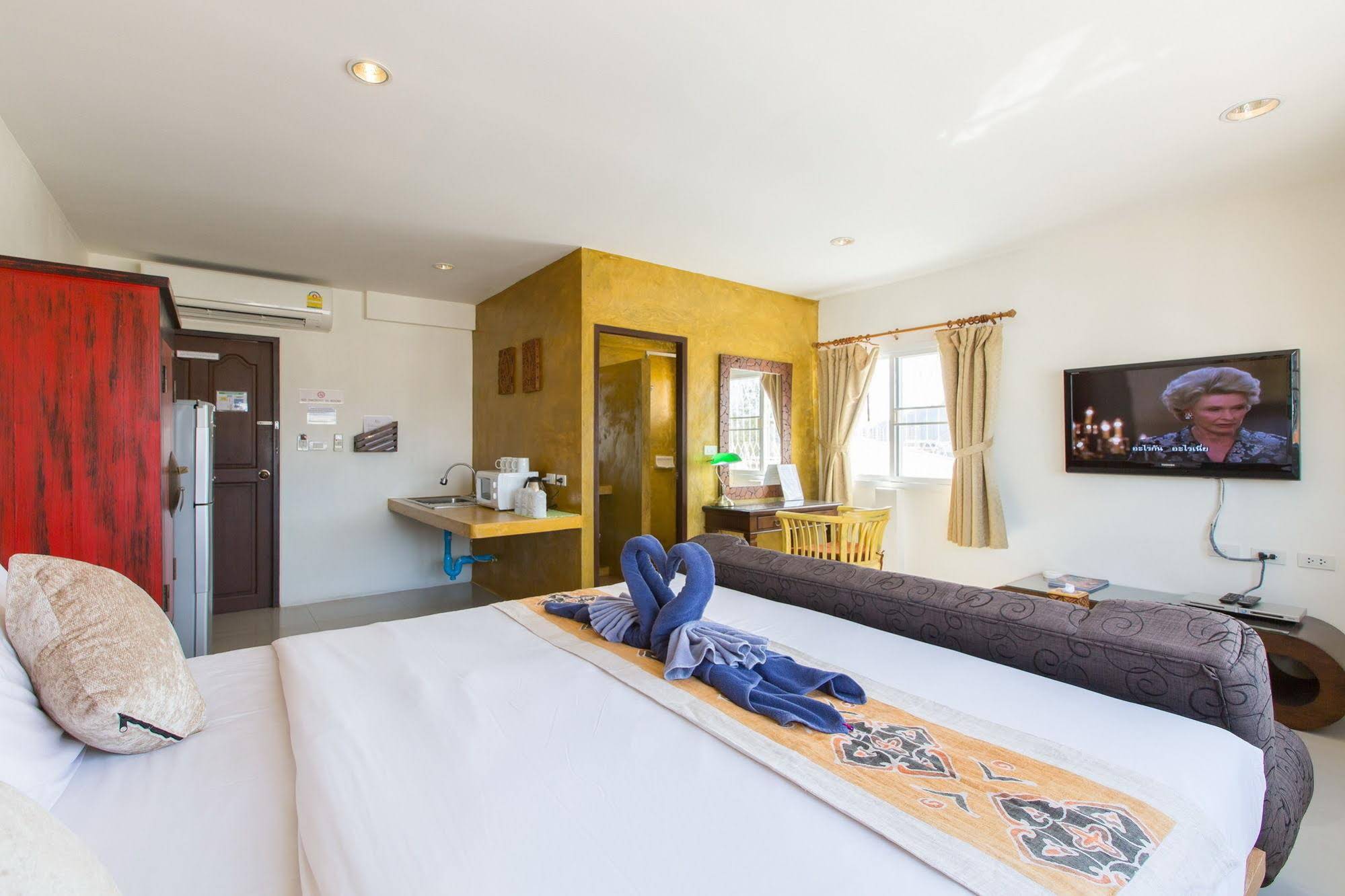 Marina Boutique Suites Guesthouse