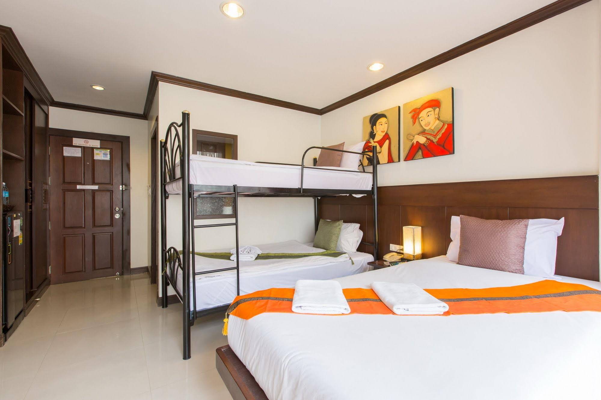 Marina Boutique Suites Guesthouse