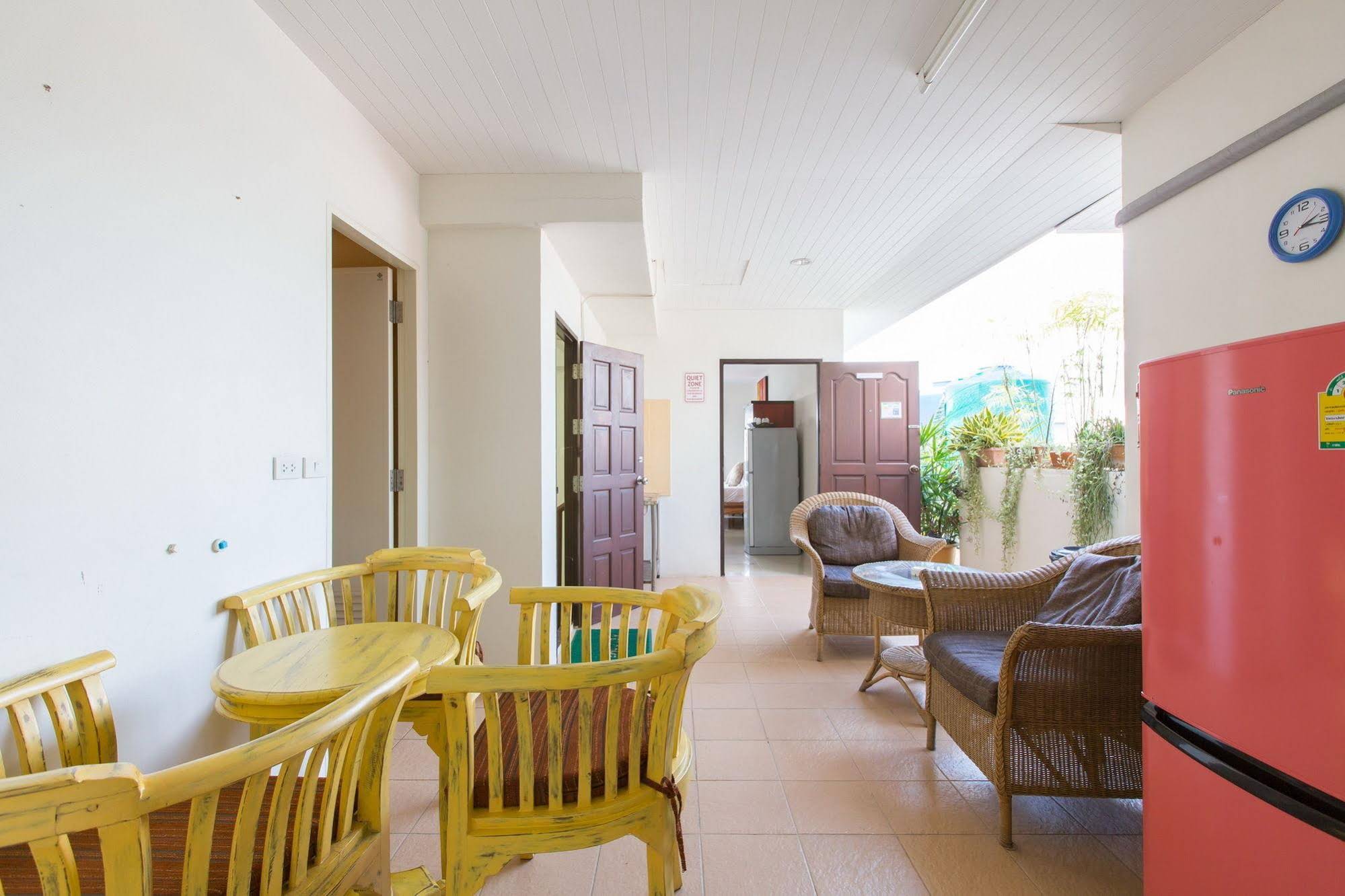 Marina Boutique Suites Guesthouse